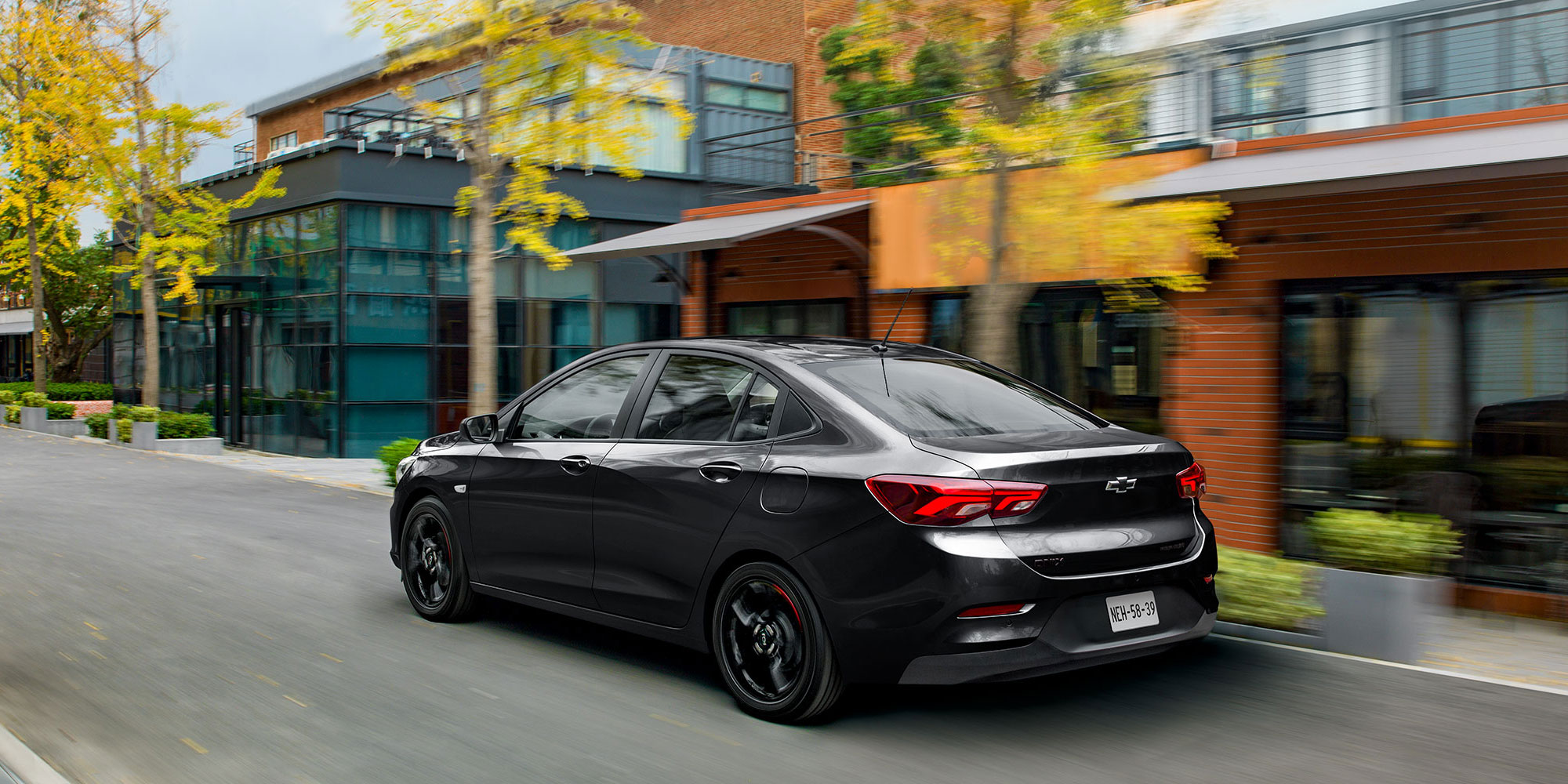 Chevrolet Onix 2025, sedán deportivo con motor turbo eficiente que ofrece alto rendimiento y excelente potencia