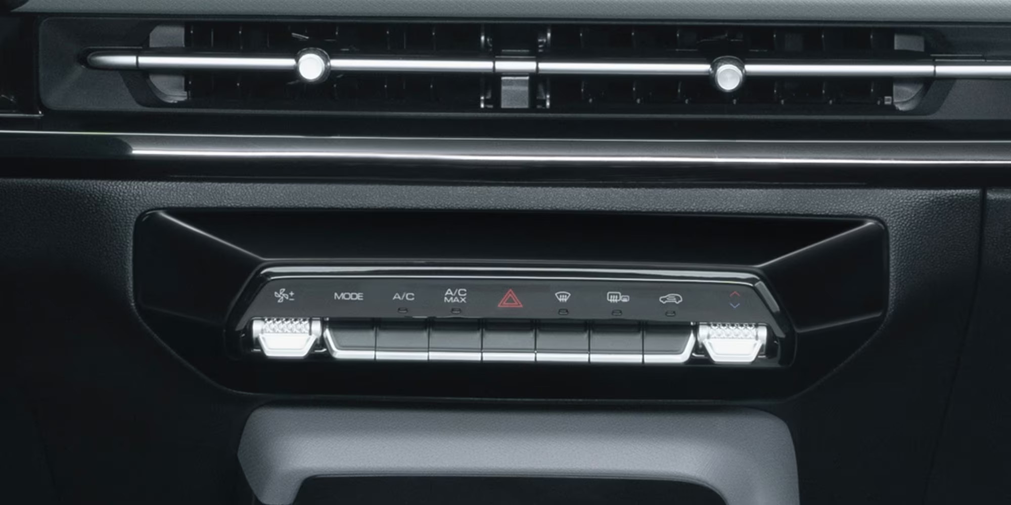 Nuevo Chevrolet Aveo tipo Sedán 2026, con aire acondicionado electrónico de controles automáticos